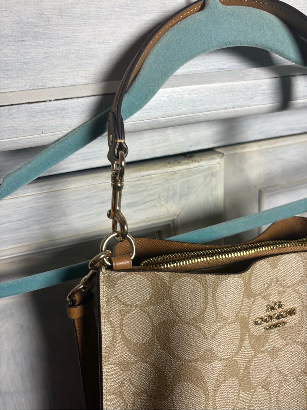 Coach Mollie Bucket Bag Signature Canvas Gold Light Khaki Crossbody Classic